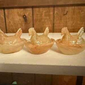 Adorable little peach slag mini hon